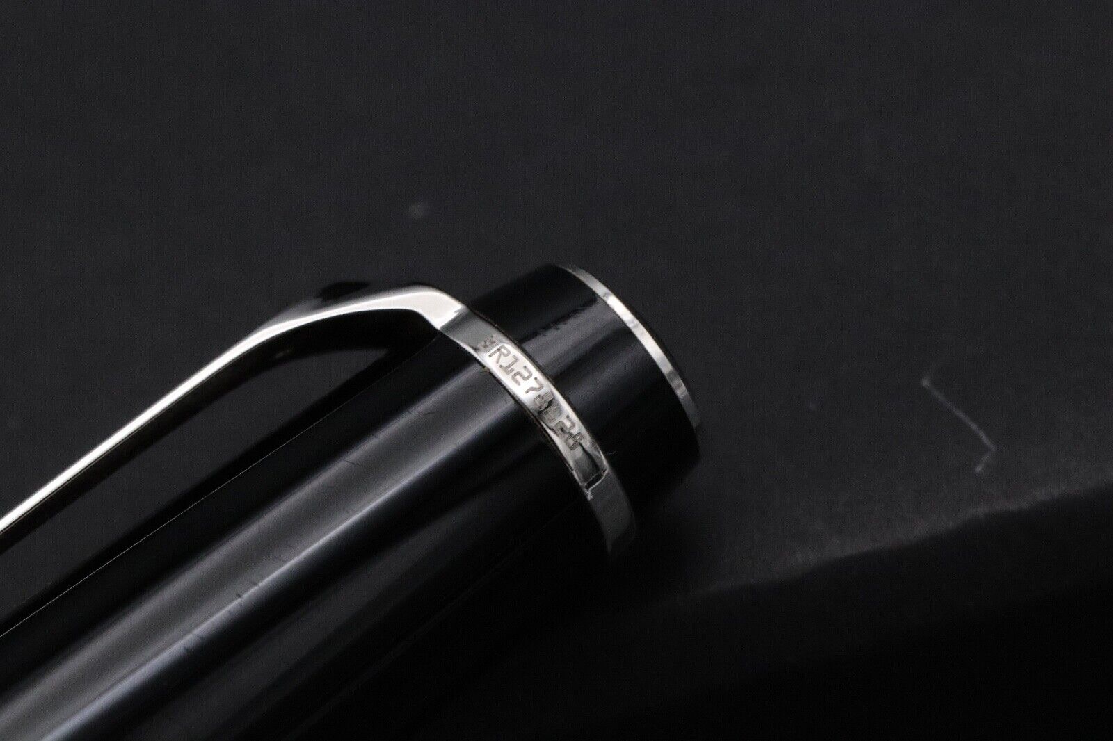 Montblanc Boheme Platinum Line No Stone Rollerball / Fineliner Pen image 3