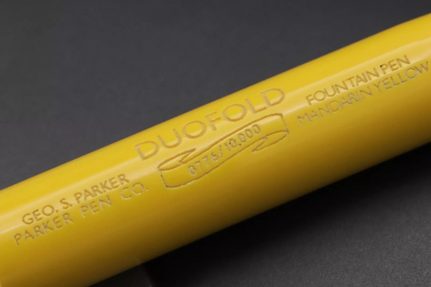 Parker Duofold Centennial Mandarin Yellow LE Fountain Pen - Italic Broad Nib image 6