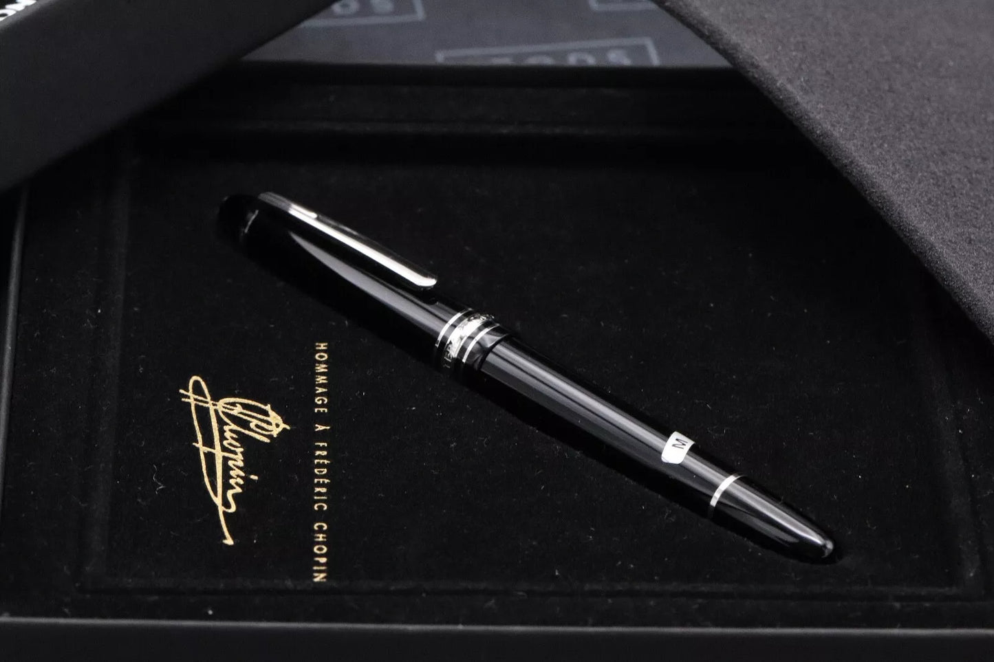 Montblanc Meisterstuck Chopin Classique 'Lang Lang' Platinum Line Fountain Pen image 9