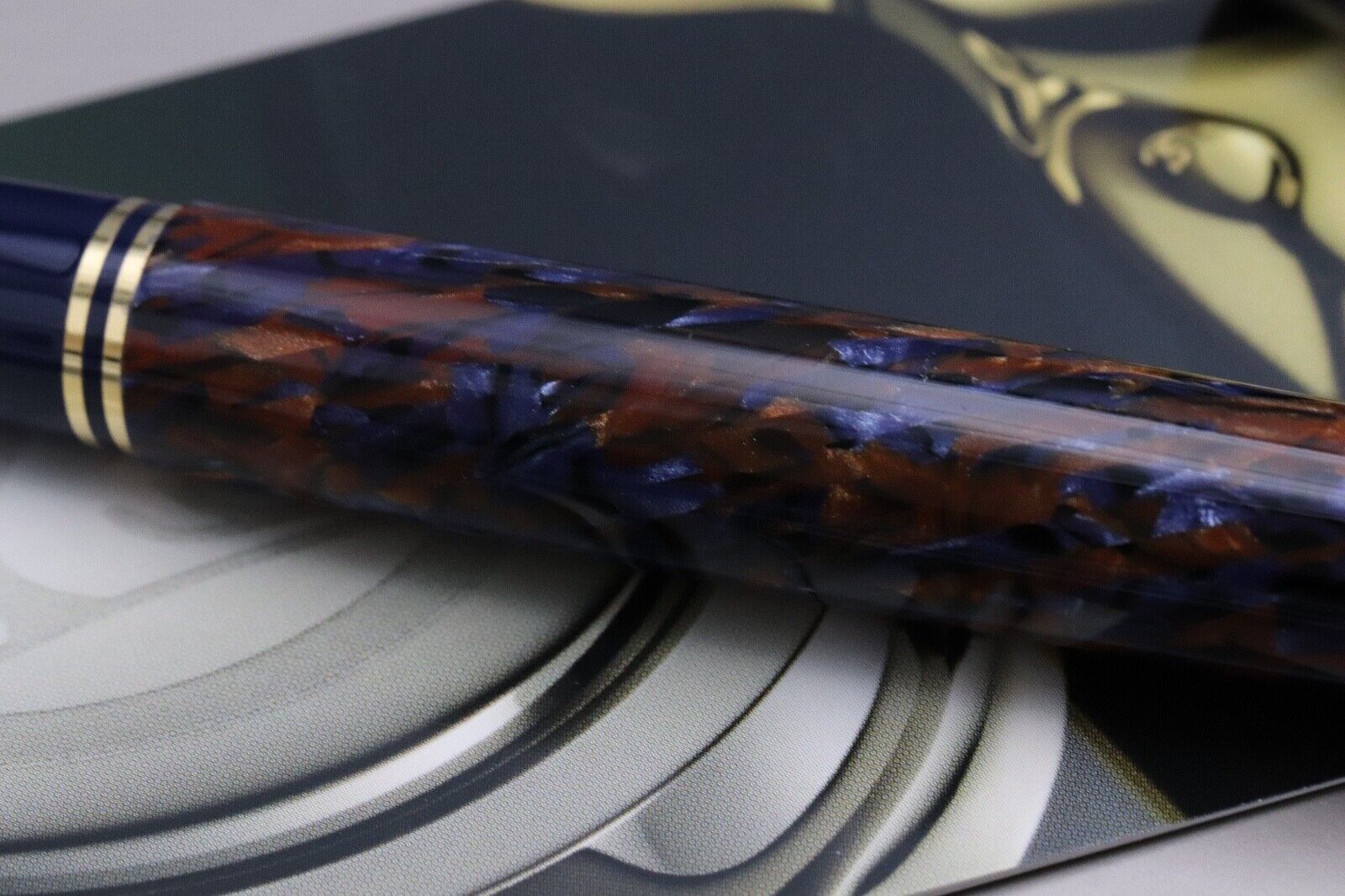 Pelikan M800 Stone Garden Special Edition Fountain Pen image 3