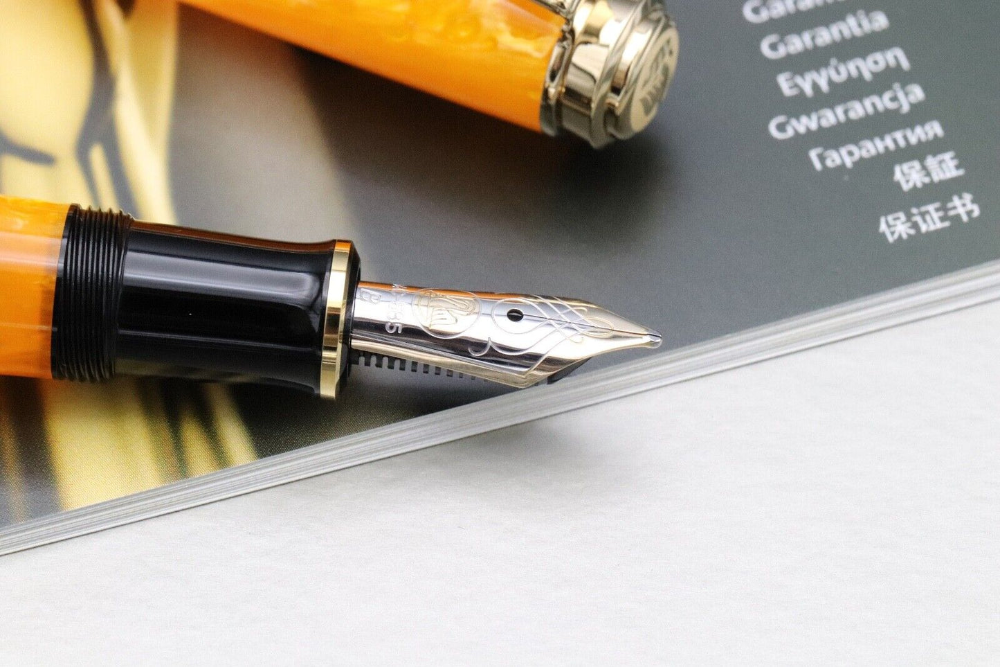 Pelikan Souveran M600 Vibrant Orange Fountain Pen - Broad Nib image 2