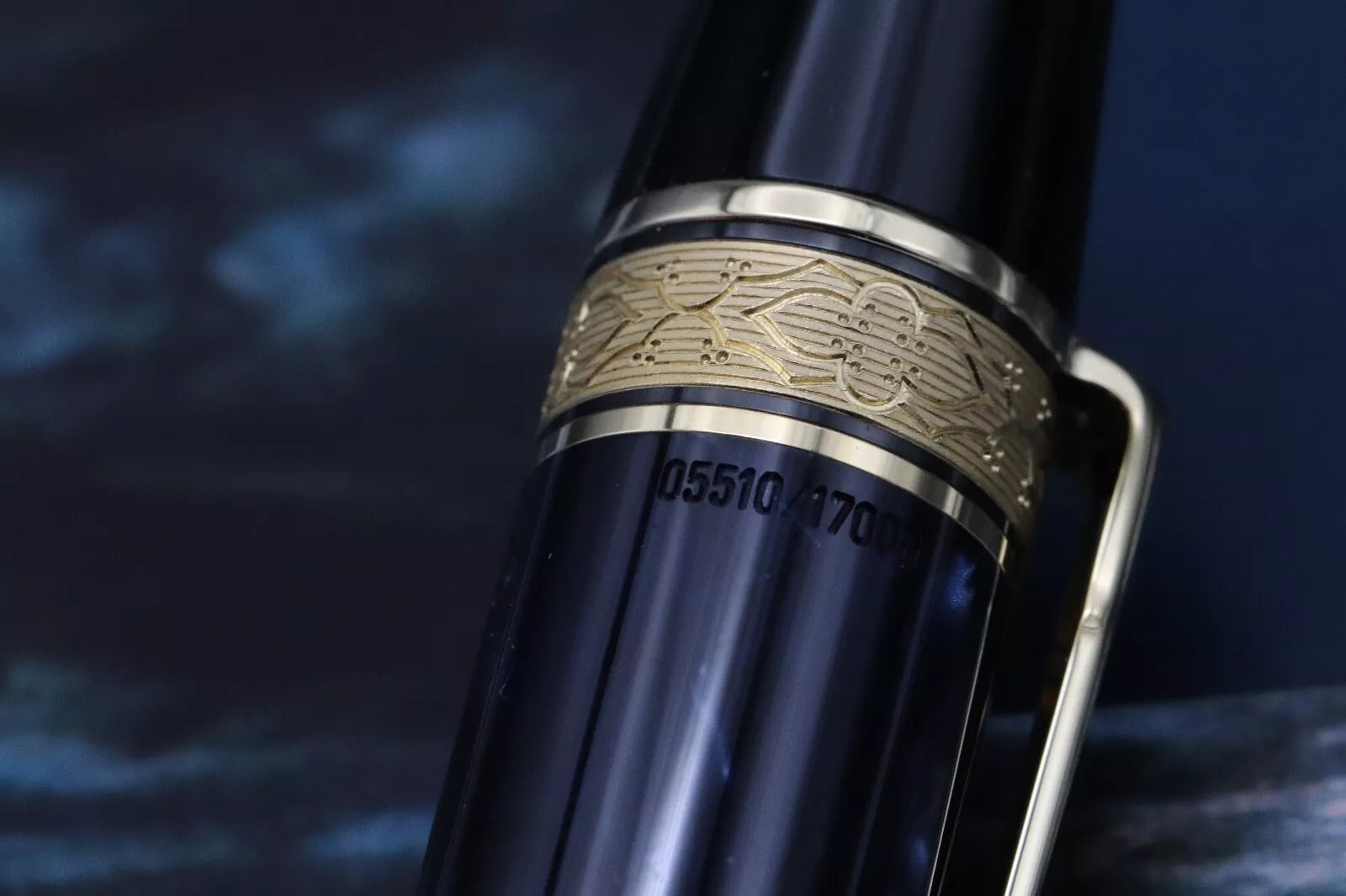 Montblanc Writers Edition Edgar Allan Poe Fountain Pen image 6