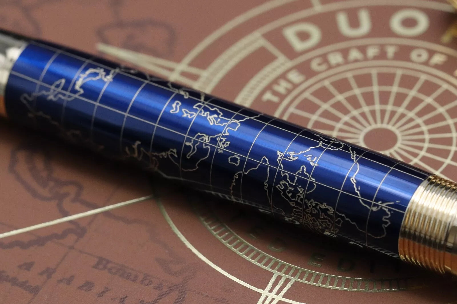 Parker Duofold 130th Craft of Travelling Limited Edition Fountain Pen image 4