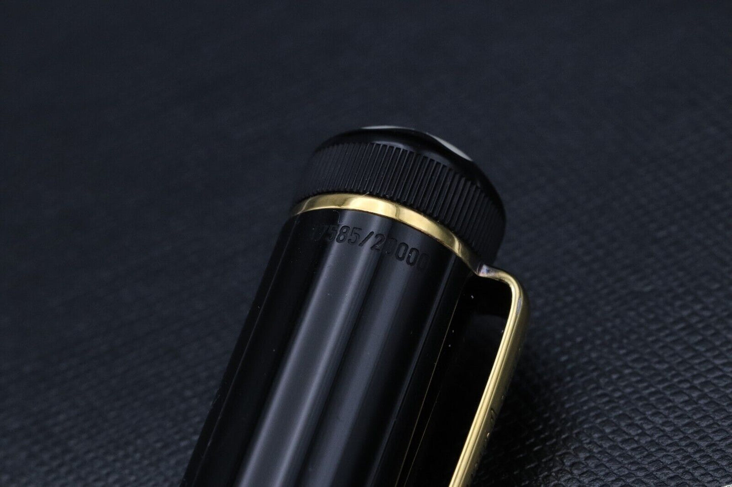 Montblanc Writers Edition Oscar Wilde Fountain Pen image 6