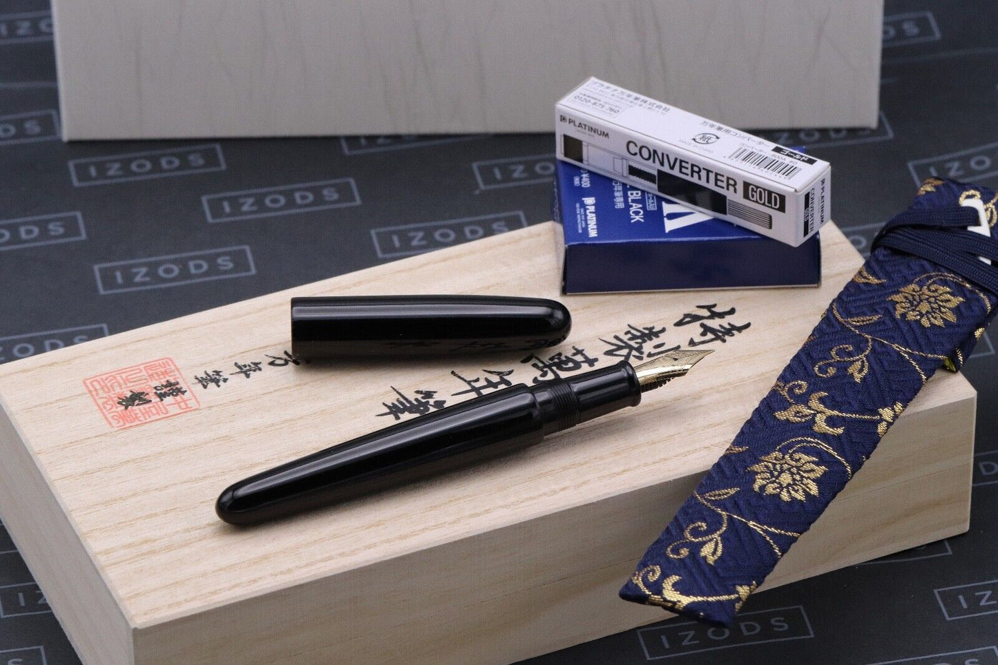 Nakaya Portable Cigar Kuro-roiro Fountain Pen - Fine Nib - UNUSED image 0