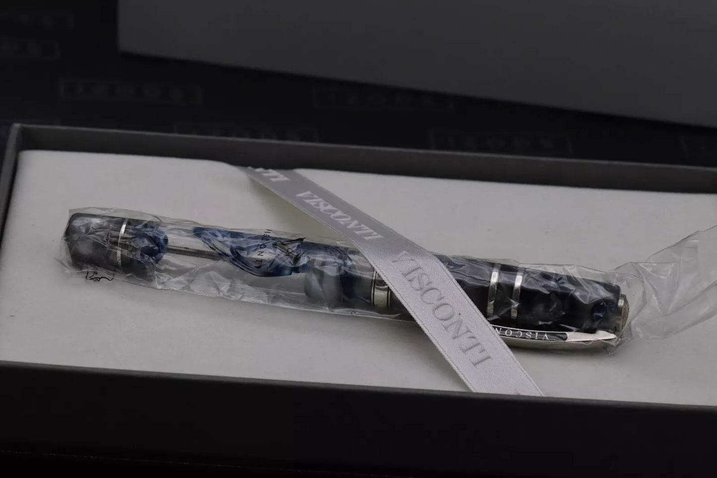 Visconti Homo Sapiens London Fog LE Fountain Pen - Serviced by Visconti 2024 image 7