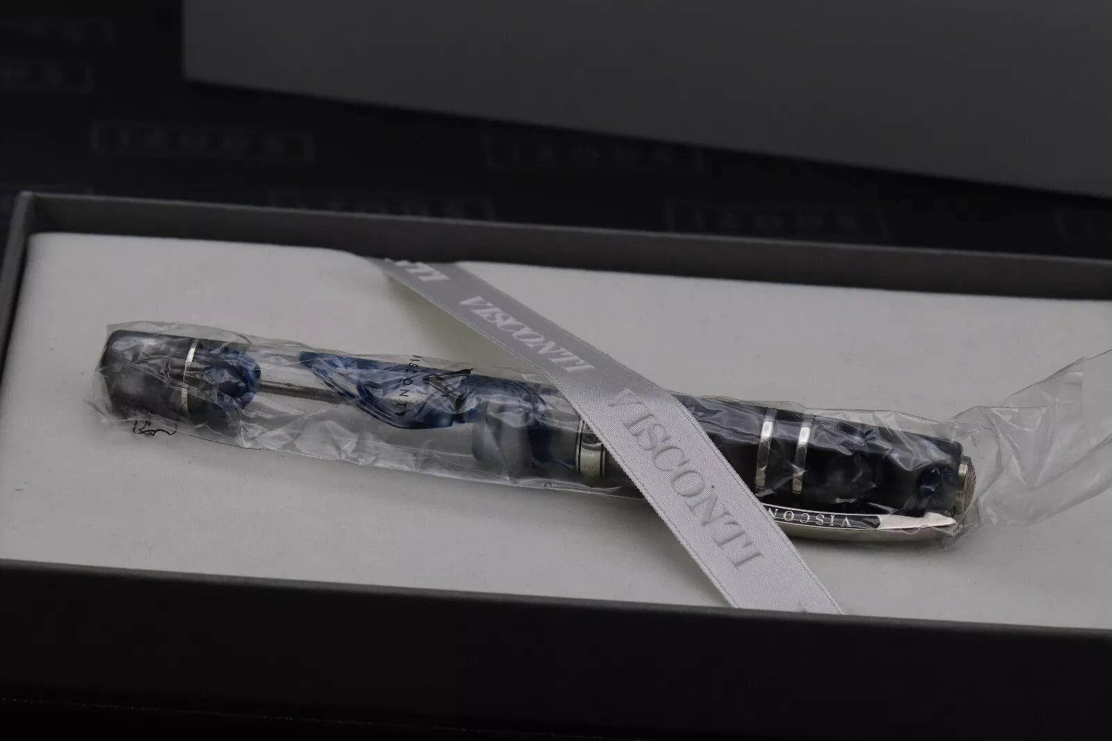 Visconti Homo Sapiens London Fog LE Fountain Pen - Serviced by Visconti 2024 image 7
