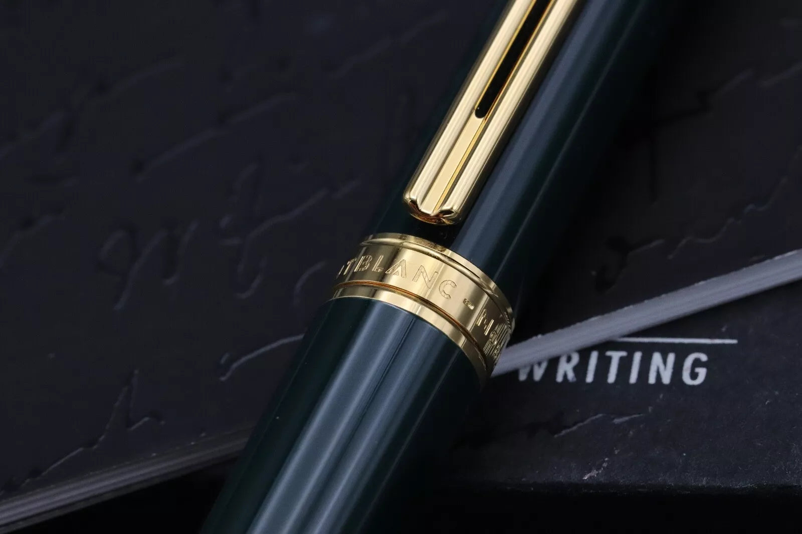 Montblanc Noblesse Oblige Green Fountain Pen - NEVER INKED image 5