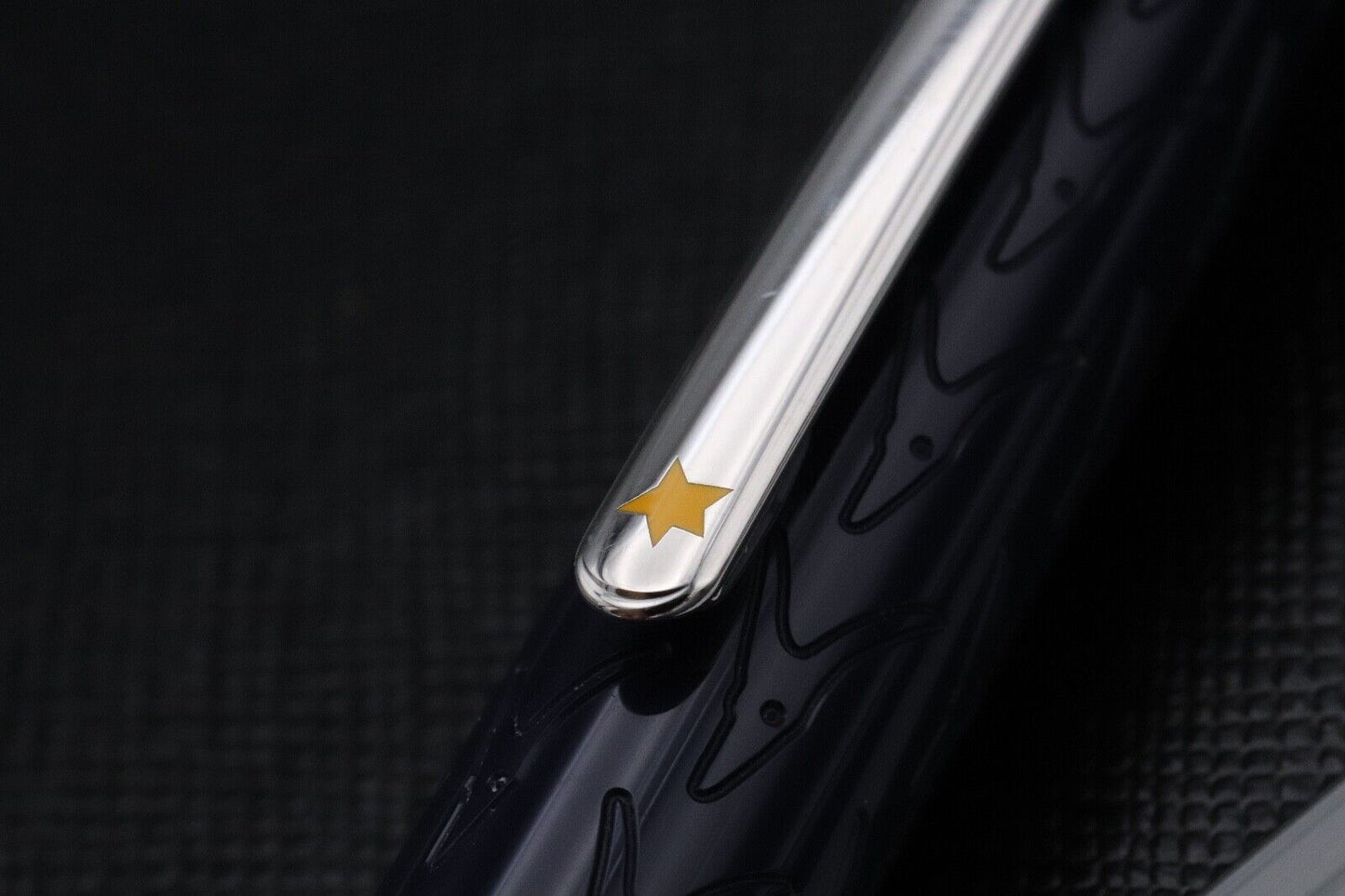 Montblanc Meisterstuck 164 Classique Le Petit Prince Ballpoint Pen image 4