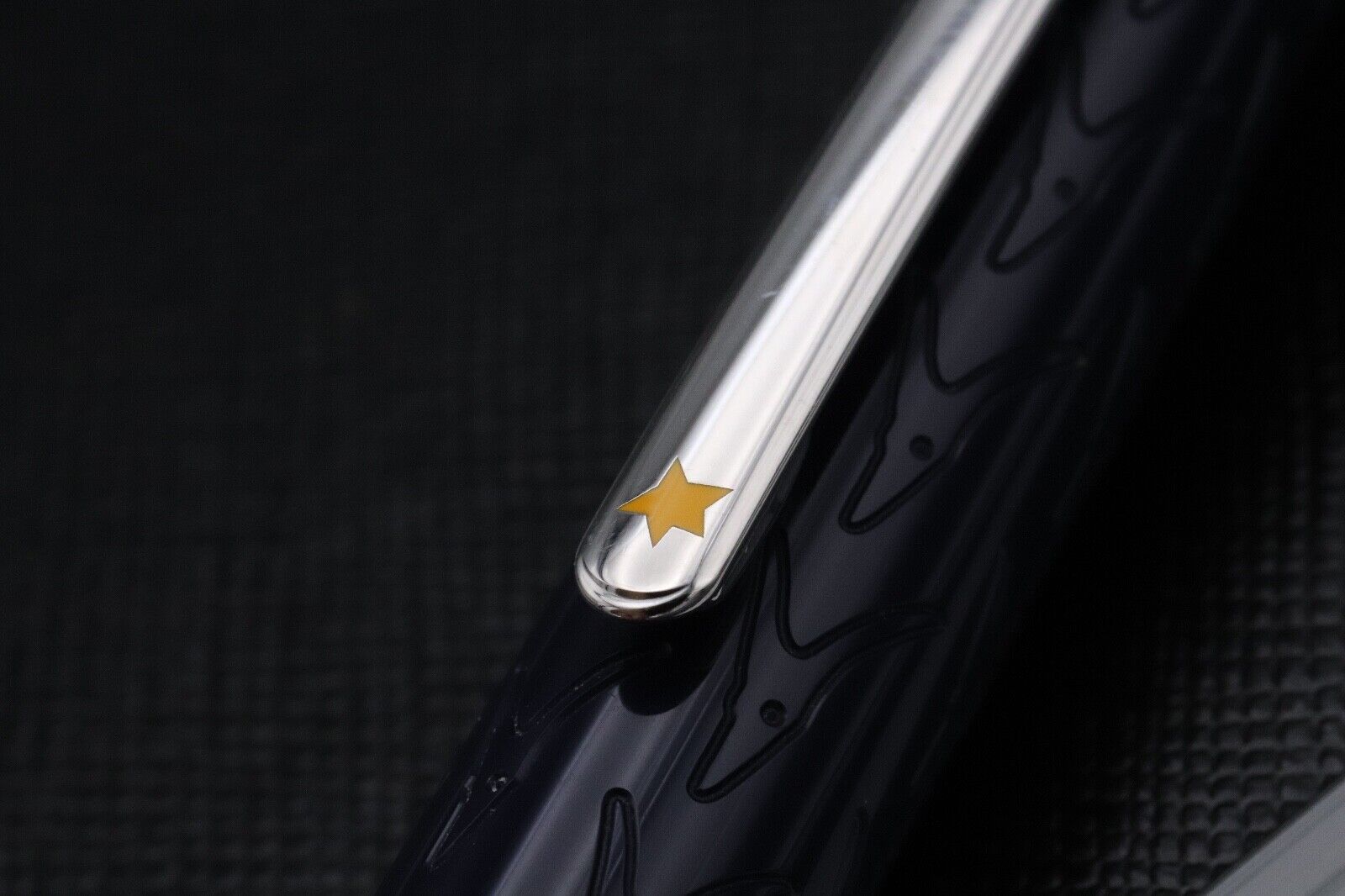 Montblanc Meisterstuck 164 Classique Le Petit Prince Ballpoint Pen image 4