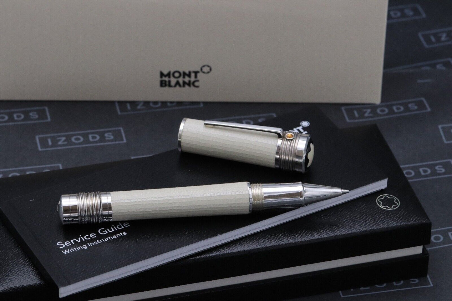Montblanc Great Characters Mahatma Gandhi 3000 Limited Edition Rollerball Pen image 1
