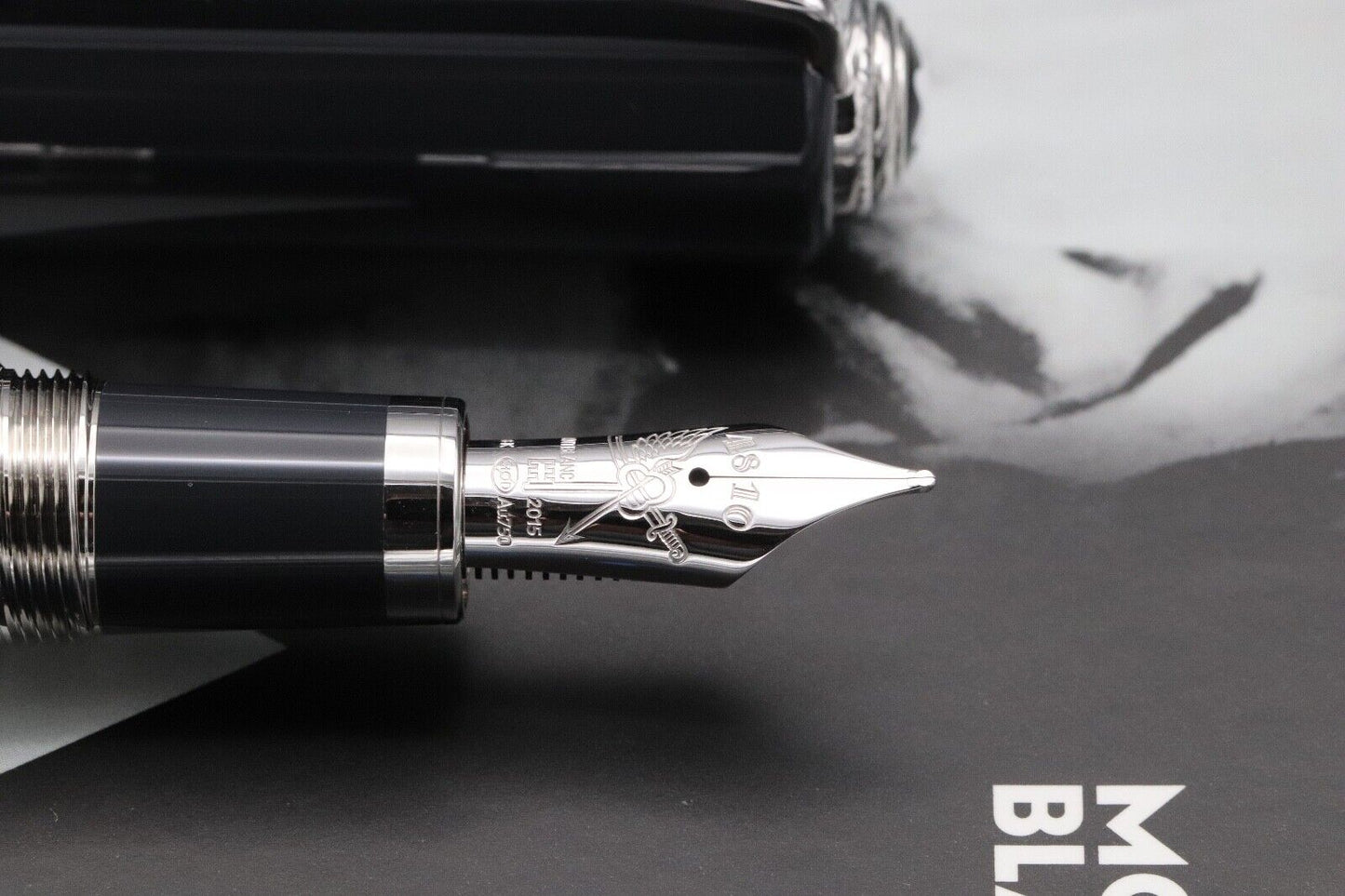 Montblanc Writers Edition Leo Tolstoy Fountain Pen - UNUSED image 3