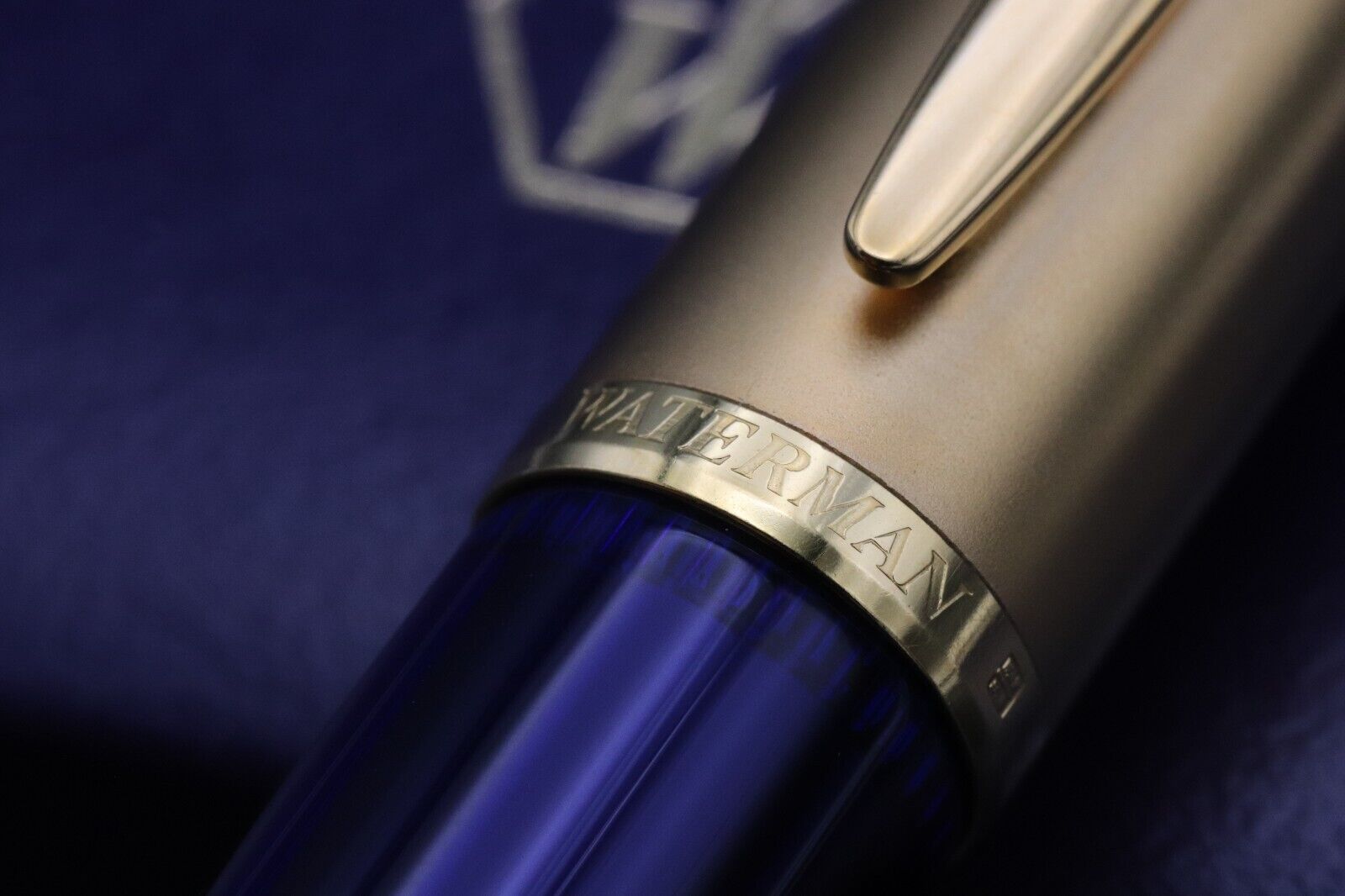Waterman Edson Sapphire Blue Fountain Pen – IZODS