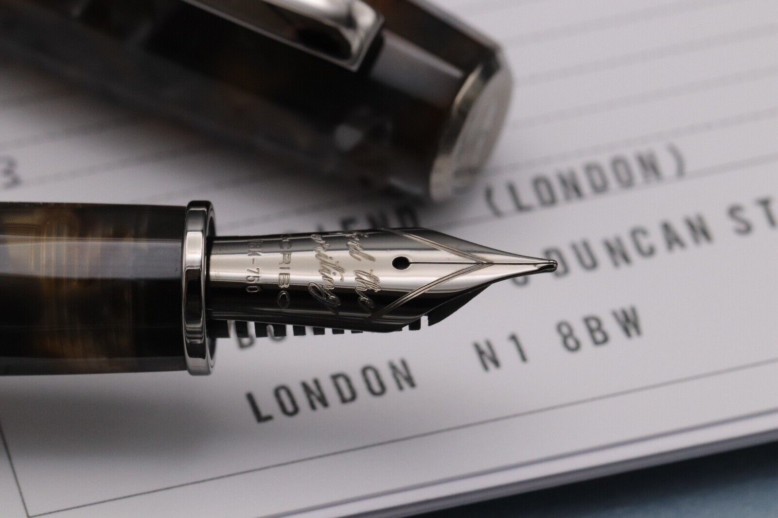 SCRIBO Feel Inverno Fountain Pen - 18k Medium Nib image 2