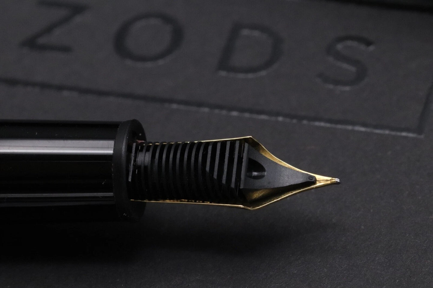 Montblanc Meisterstuck LeGrand Gold Line Fountain Pen - 1991-92 - 18k Fine Nib - Serviced by MB March 25 image 5