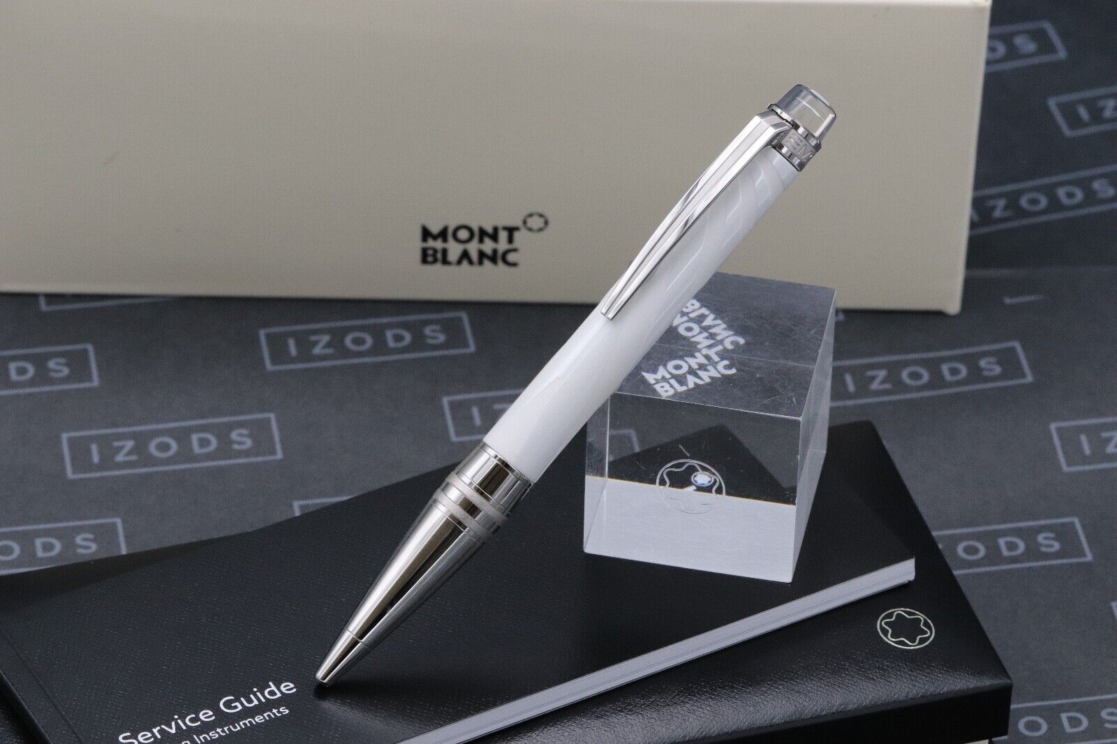 Montblanc Starwalker White Ceramics Ballpoint Pen image 1