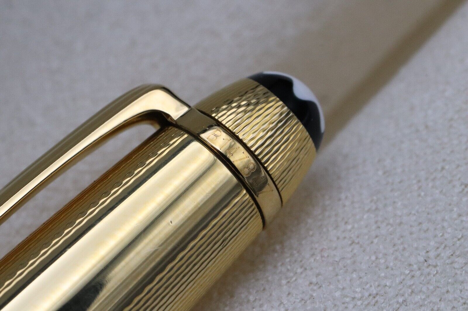 Montblanc Meisterstuck 164 Classique Barley Gold-Plated Ballpoint Pen - 1991-92 image 3