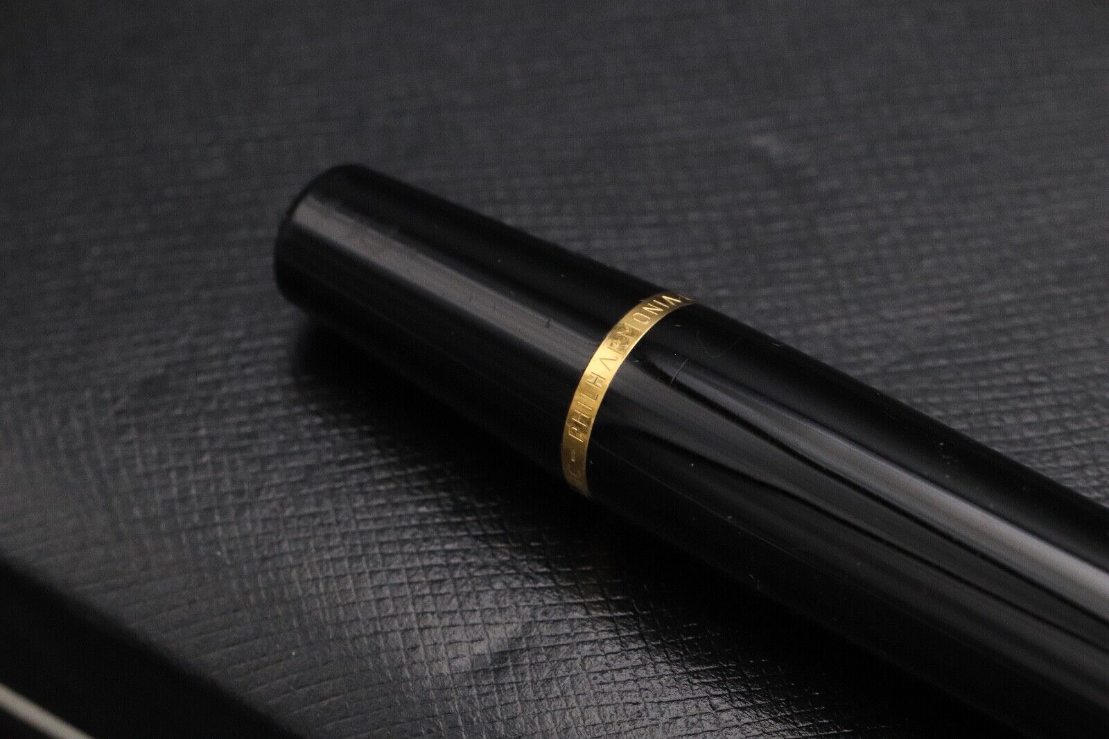 Montblanc Donation Series Leonard Bernstein SE Fountain Pen image 3