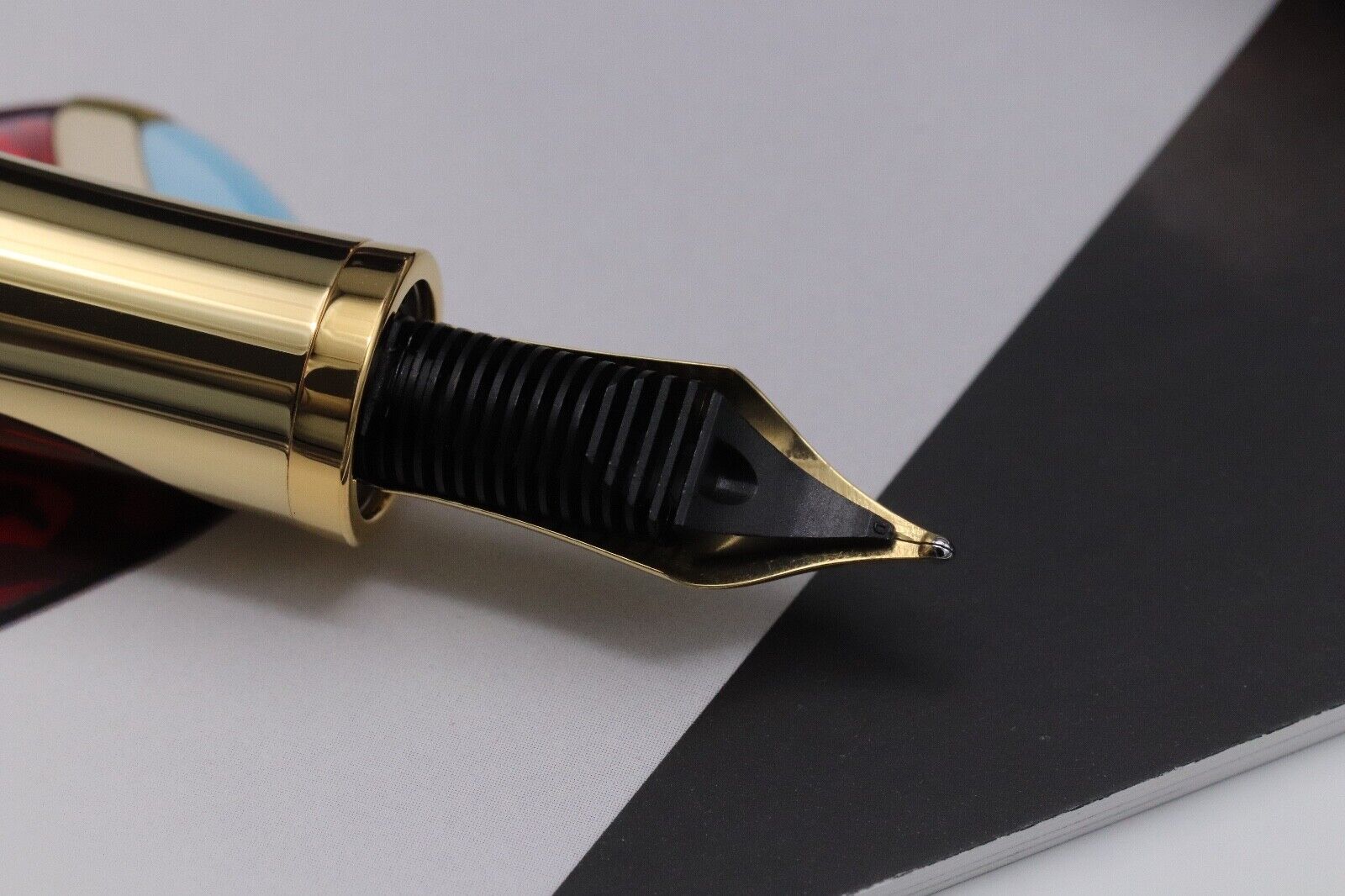 Montblanc Patron of Art Luciano Pavarotti 4810 Fountain Pen - DIPPED image 4