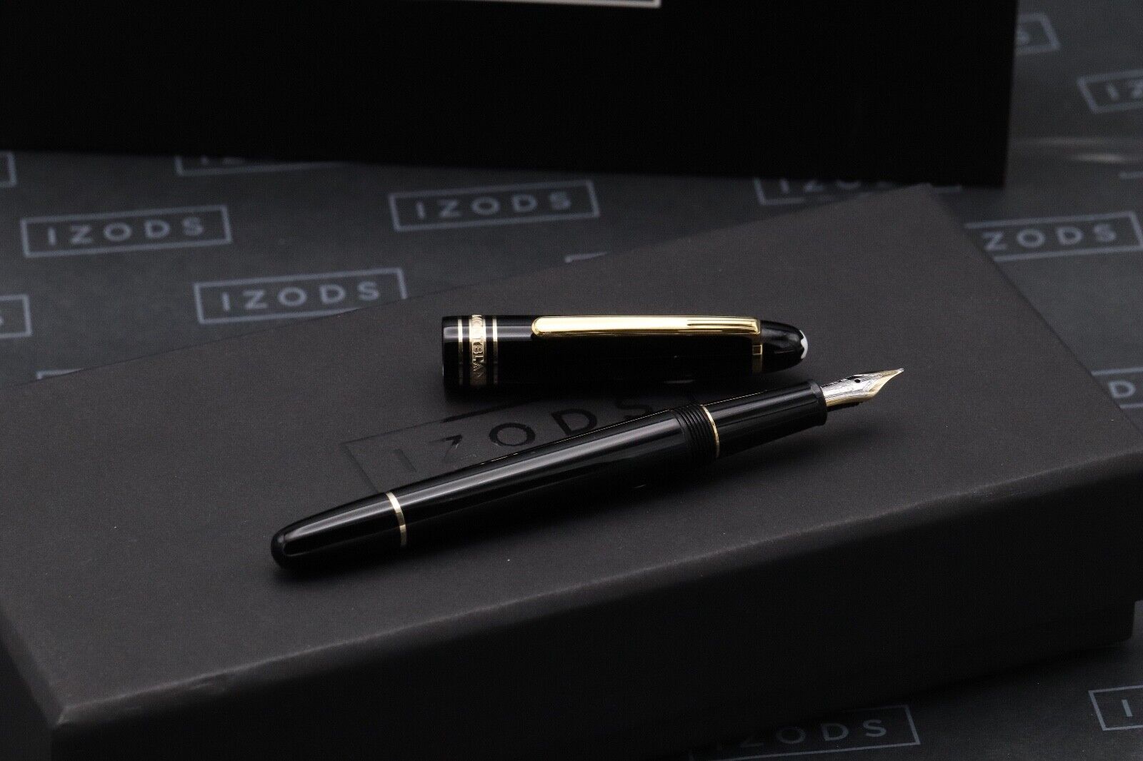 Montblanc Meisterstuck 145 Classique Gold Coated Fountain Pen image 1