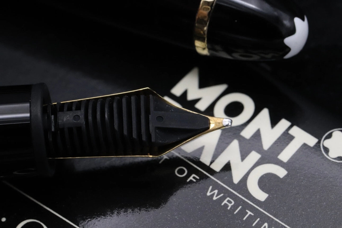 Montblanc Meisterstuck 146 LeGrand Gold Coated Fountain Pen - 1991-92 - 18k OB image 5