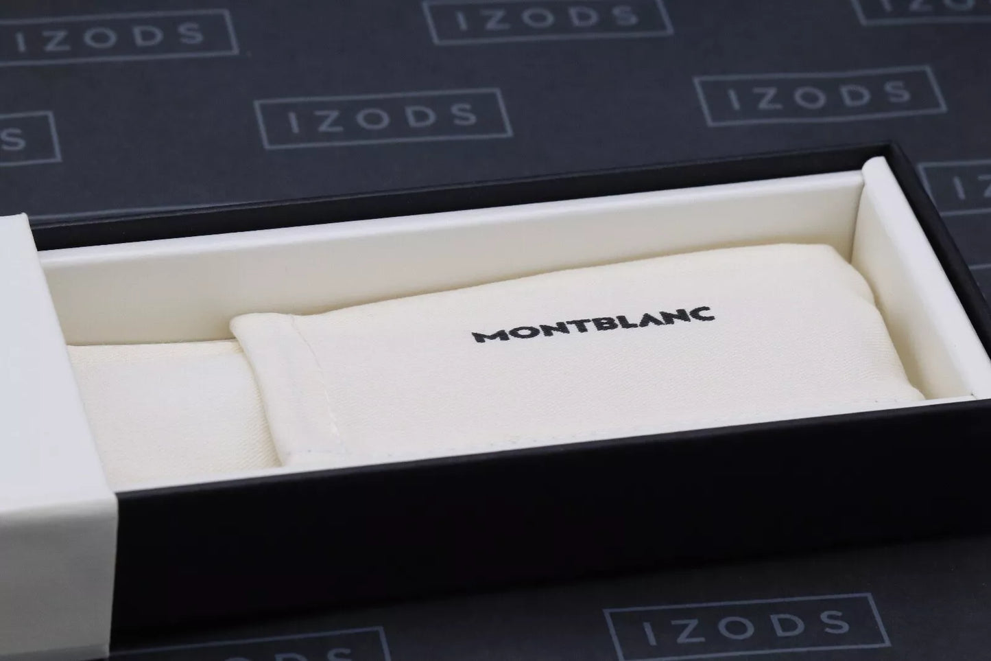Montblanc Meisterstuck Midsize Glacier Ballpoint Pen image 5
