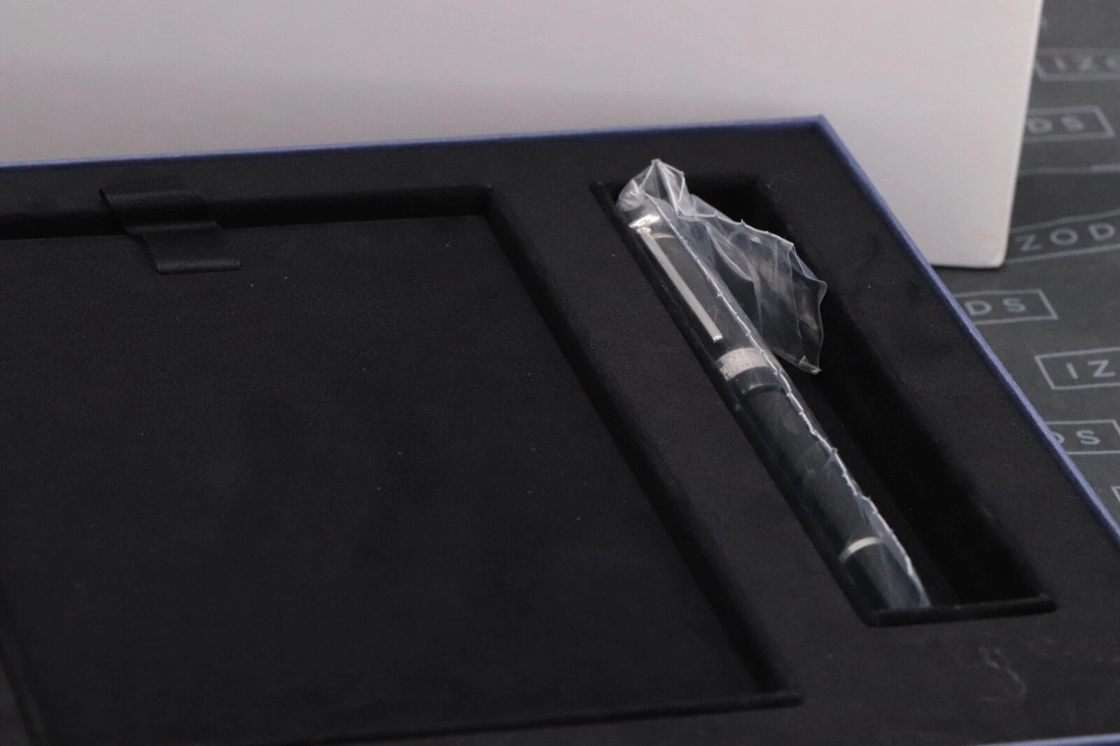 Montblanc Donation Series Homage to Frederic Chopin Rollerball / Fineliner Pen image 3