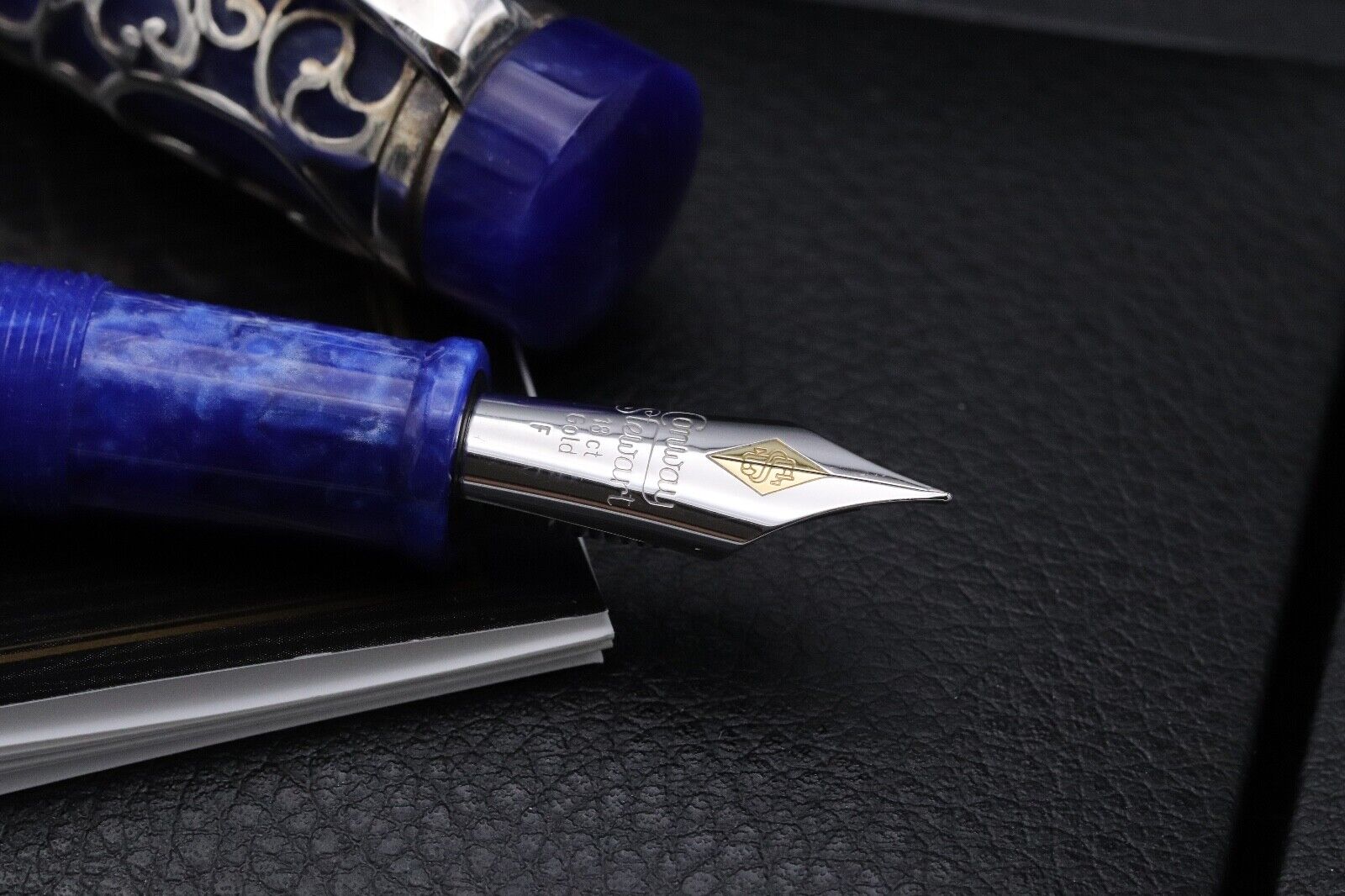 Conway Stewart Chatsworth Simpole Silver Blue LE25 Fountain Pen - UNUSED image 2