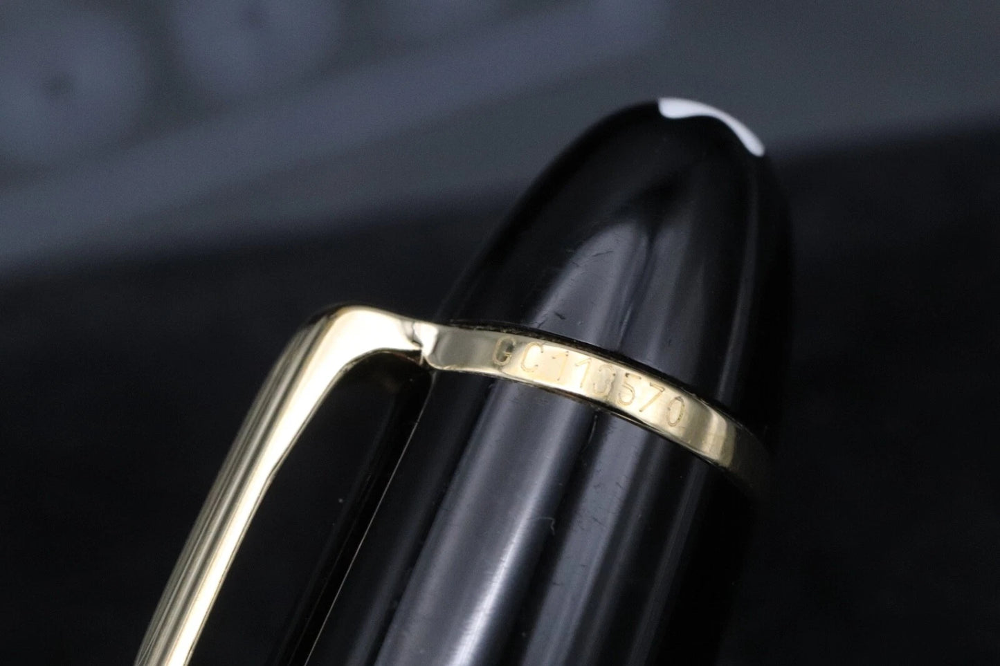 Montblanc Meisterstuck 146 LeGrand Gold Coated Fountain Pen - 1991-92 - 18k OB image 3