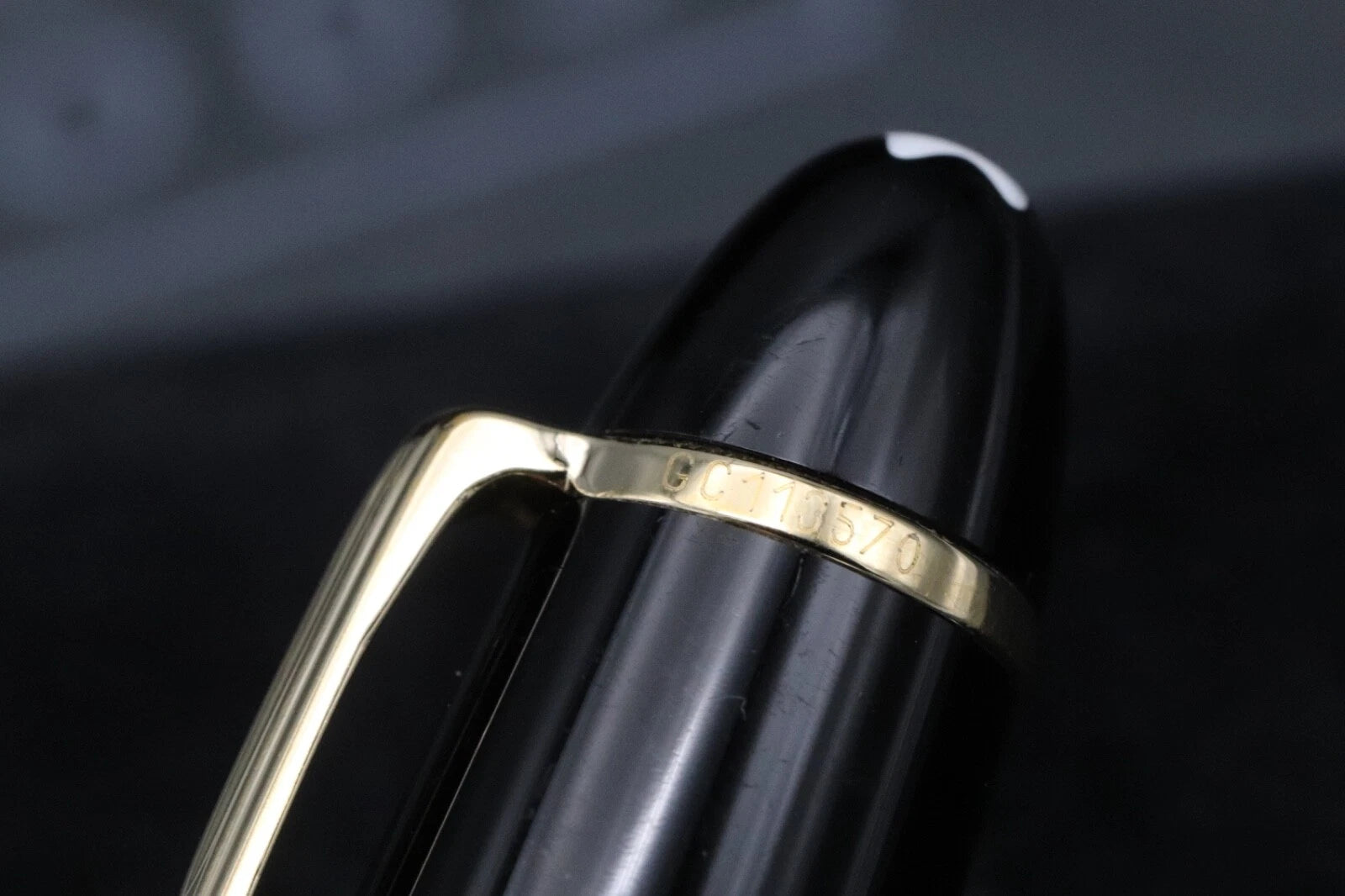 Montblanc Meisterstuck 146 LeGrand Gold Coated Fountain Pen - 1991-92 - 18k OB image 3