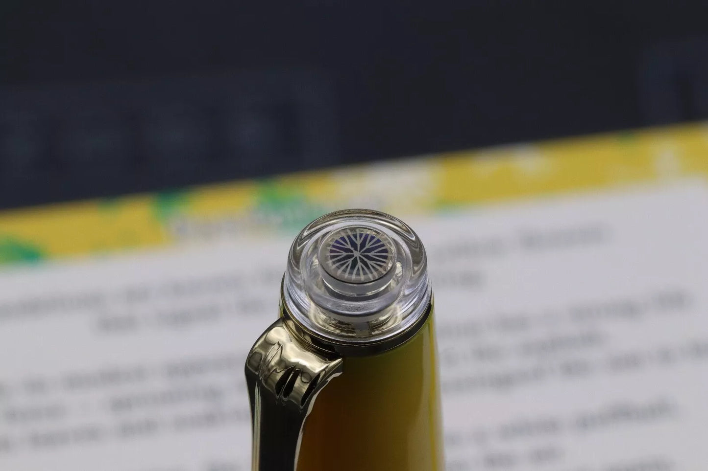 Sailor x Bungubox Pro Gear Slim Dandelion Limited Edition Fountain Pen image 6