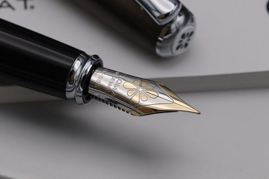 Diplomat Excellence A2 Oxyd Brass Fountain Pen - 14k EF Nib image 2