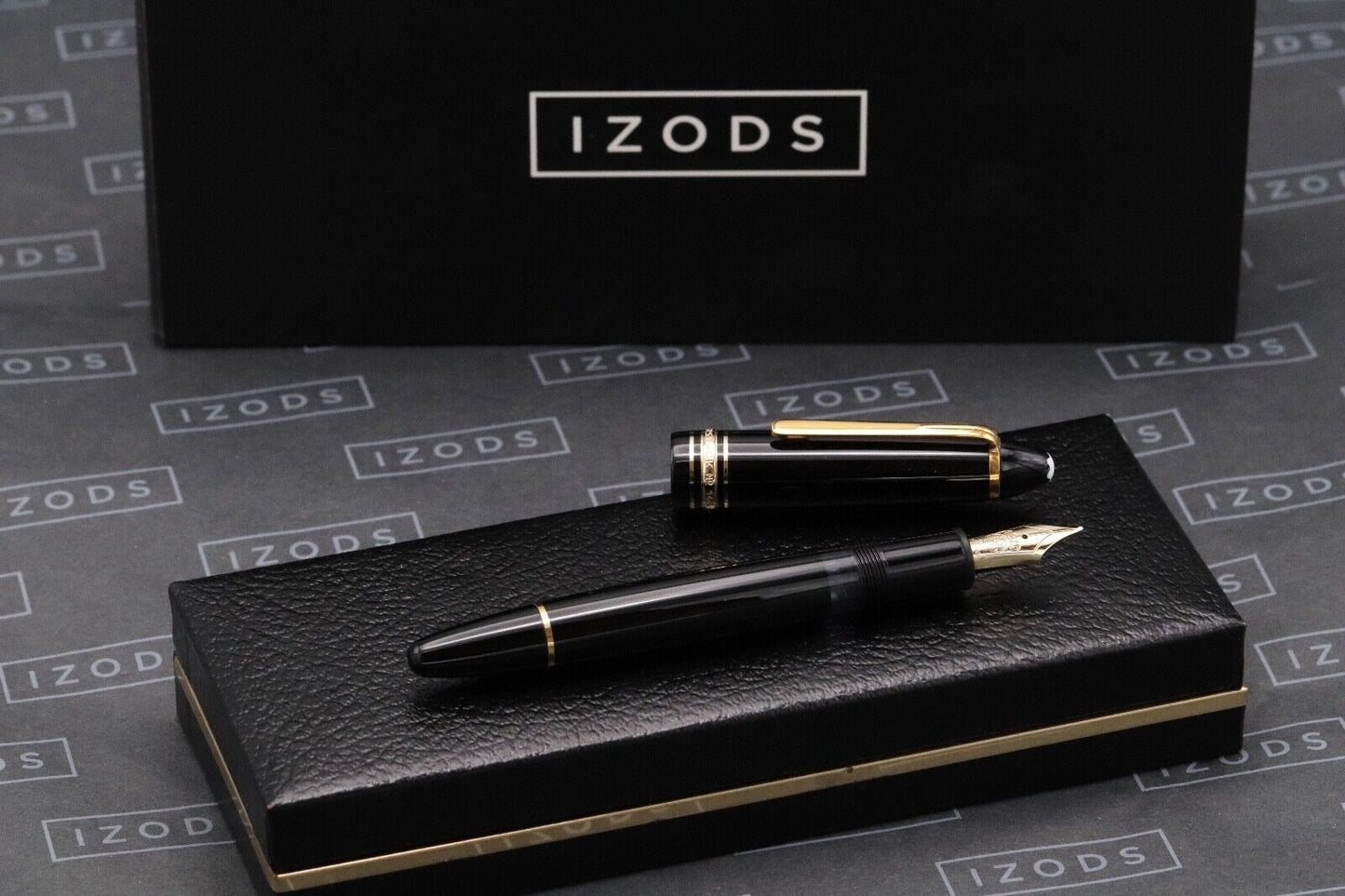 Montblanc Meisterstuck 146 LeGrand Gold Coated Fountain Pen - Mono Nib - UNUSED image 0