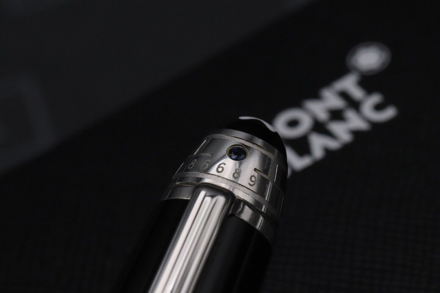 Montblanc Meisterstuck LeGrand UNICEF 2013 Ballpoint Pen image 4