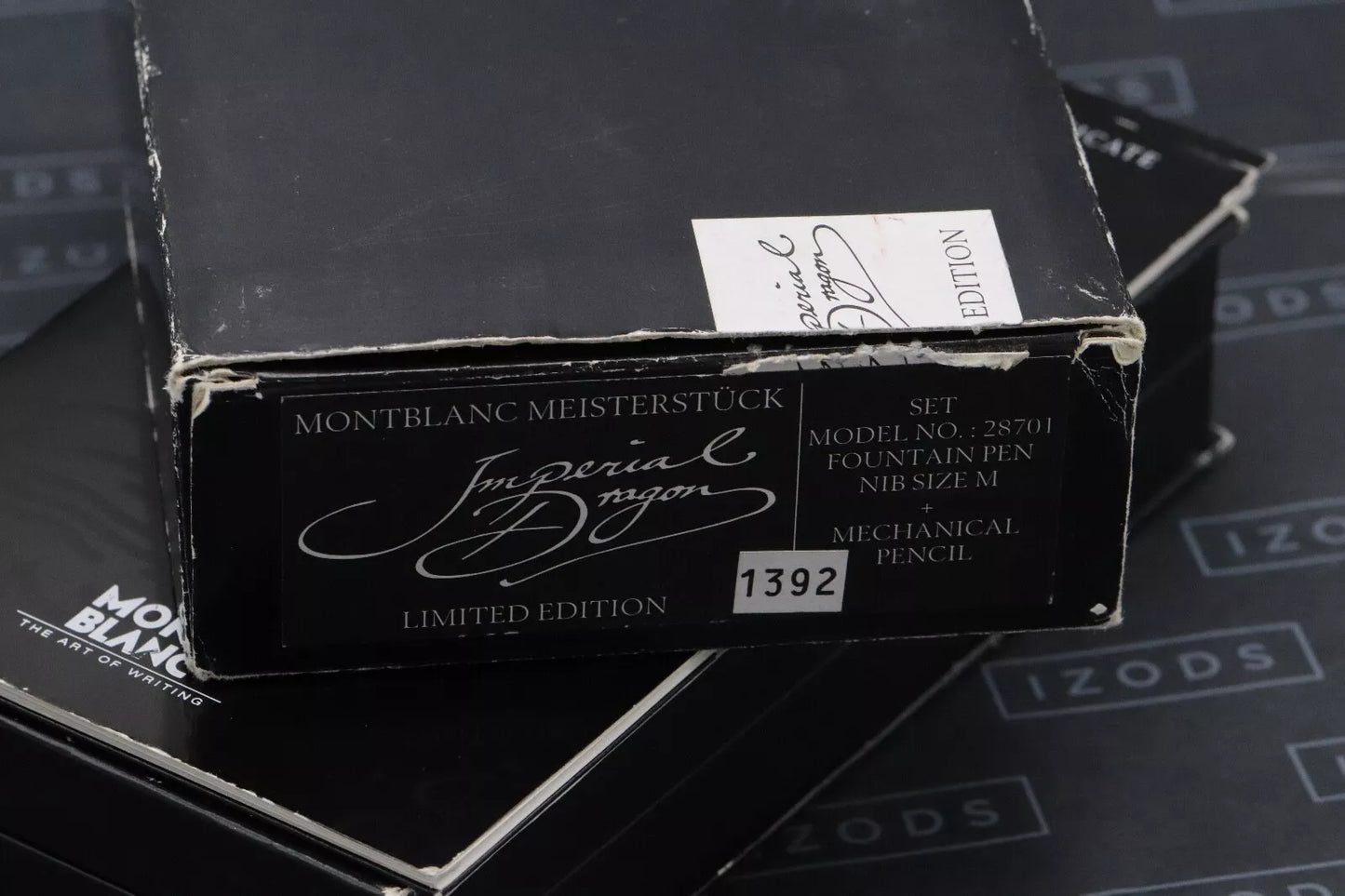 Montblanc Writers Edition Imperial Dragon Fountain Pen - Broad Nib image 10