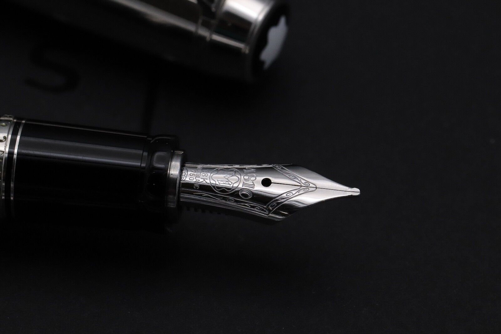 Montblanc Boheme Doue Platinum-Plated Fountain Pen image 2