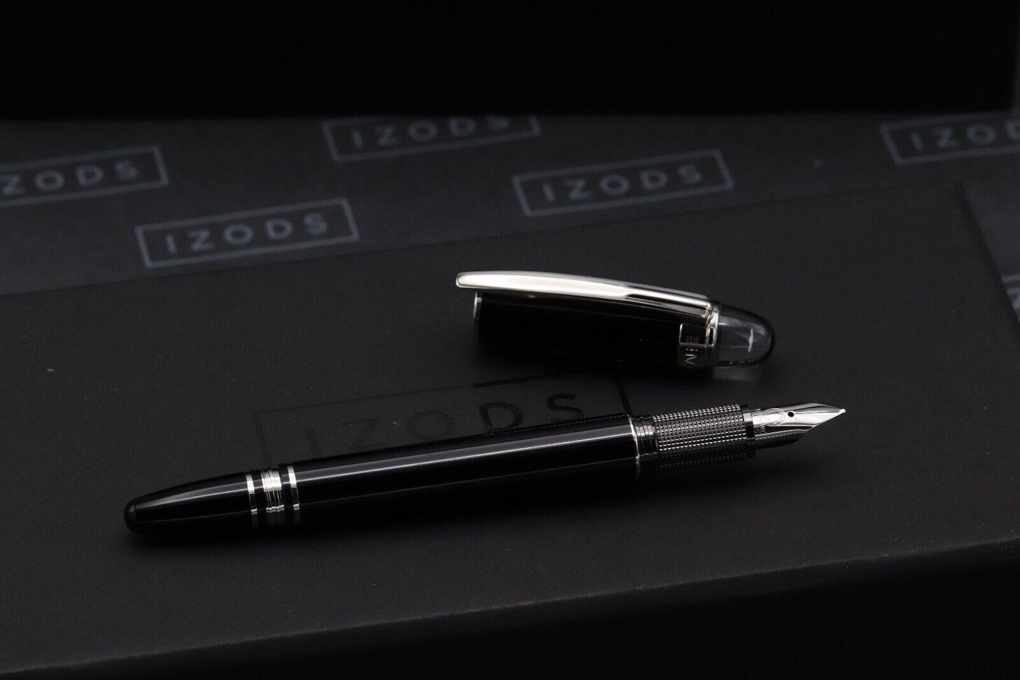 Montblanc Starwalker Platinum Resin Fountain Pen - Serviced by Montblanc Dec 24 image 1