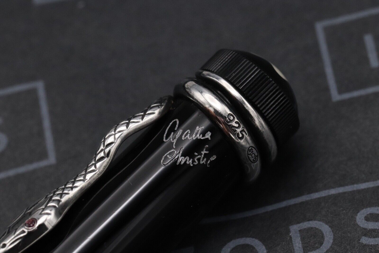 Montblanc Writers Edition Agatha Christie Mechanical Pencil image 3
