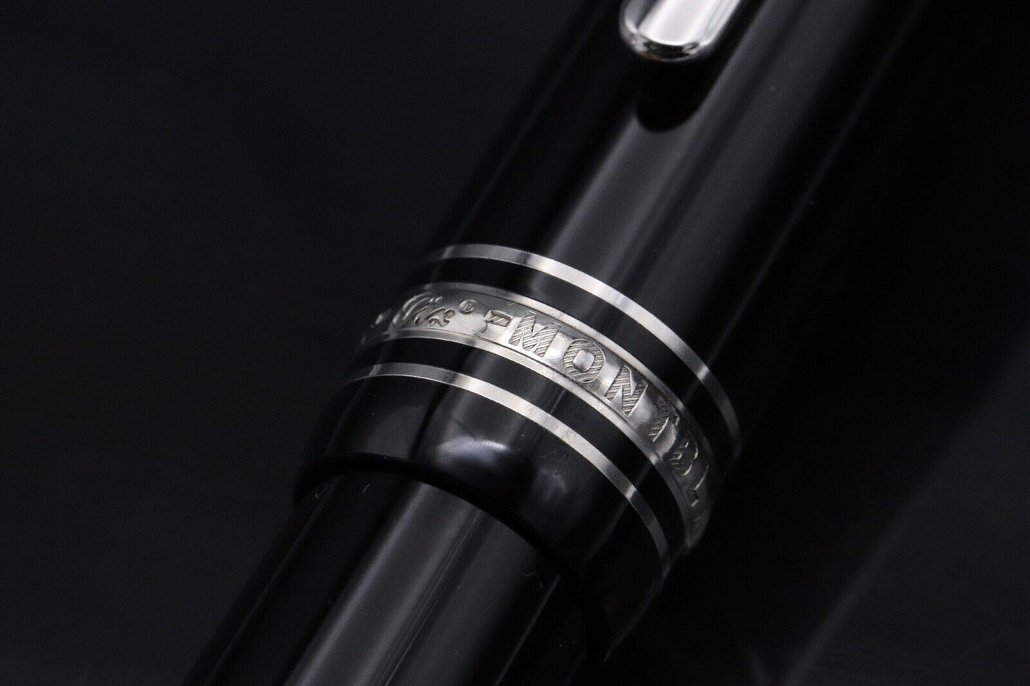 Montblanc Meisterstuck 146 LeGrand Platinum Coated Fountain Pen - OB Nib image 4