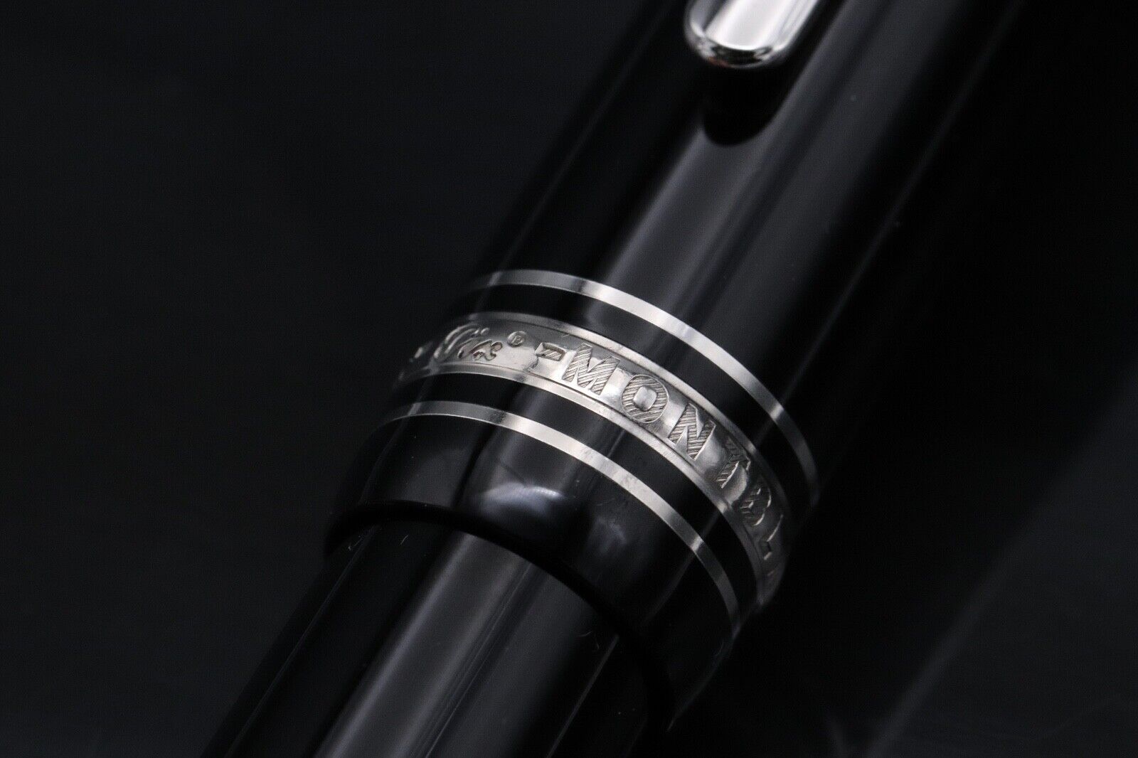 Montblanc Meisterstuck 146 LeGrand Platinum Coated Fountain Pen - OB Nib image 4