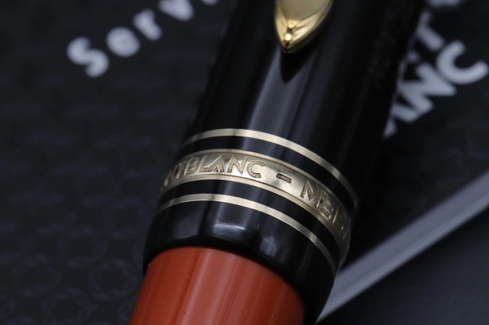 Montblanc Ernest Hemingway Writers Edition Ballpoint Pen image 6