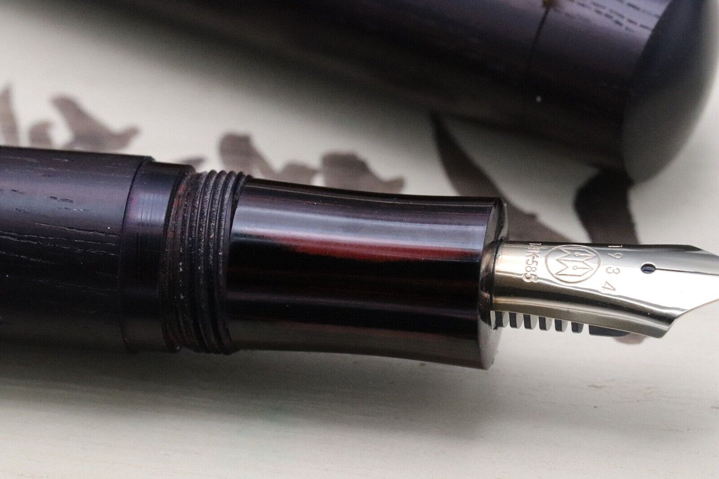 Hakase RW10B Rosewood Fountain Pen - Stub Nib image 4