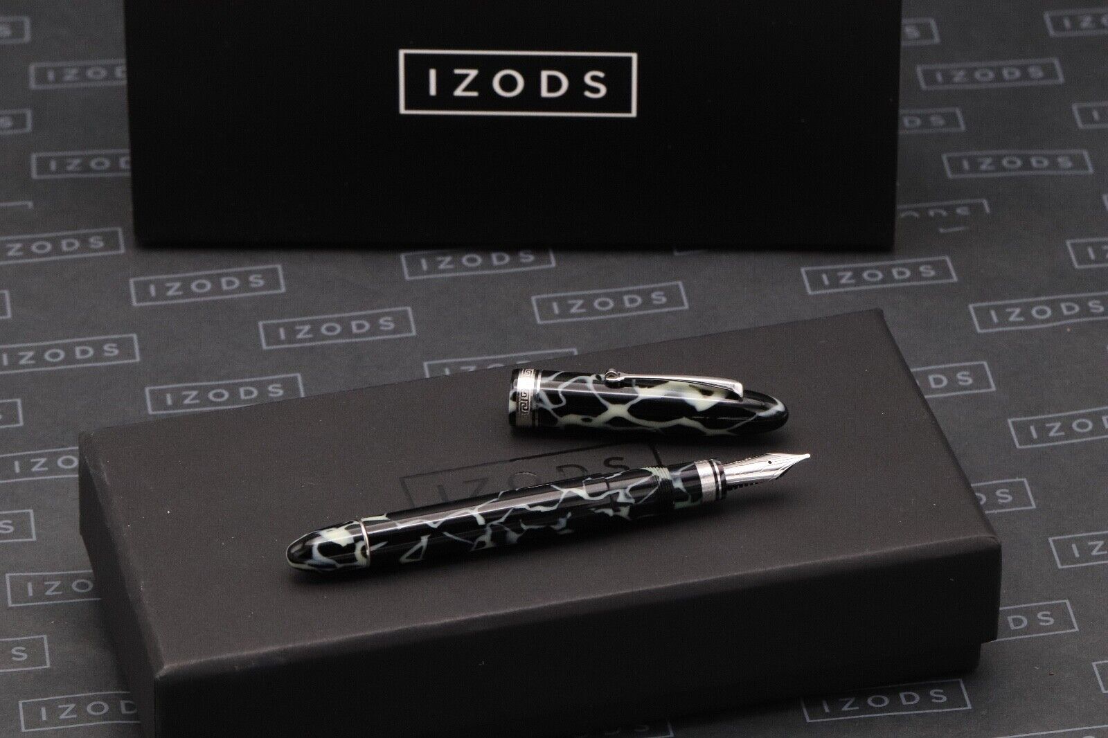 Omas Ogiva Wild Celluloid Limited Edition 30 Fountain Pen - BB Nib image 0