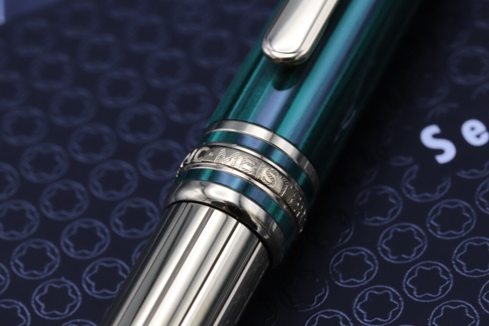 Montblanc Meisterstuck 116 Mozart Czar Nikolai I Vermeil Ballpoint Pen image 2