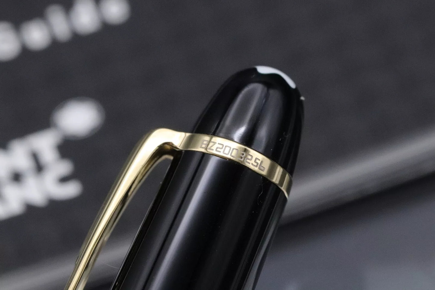 Montblanc Meisterstuck Chopin Classique Gold Line Fountain Pen - UNUSED - Fine image 6