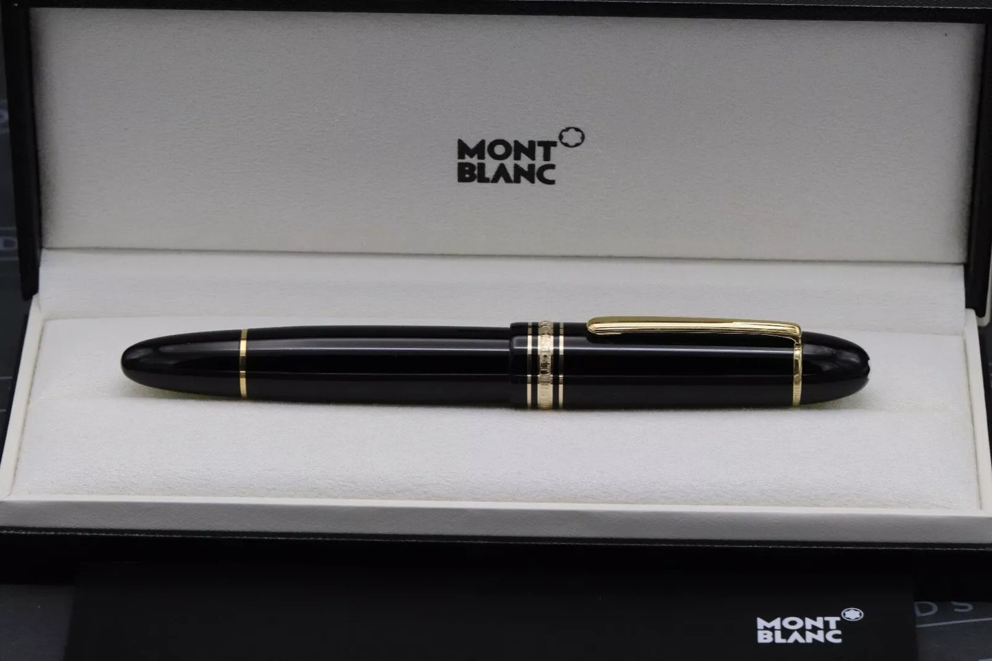 Montblanc Meisterstuck 149 Gold-Coated Fountain Pen - BB Nib image 9