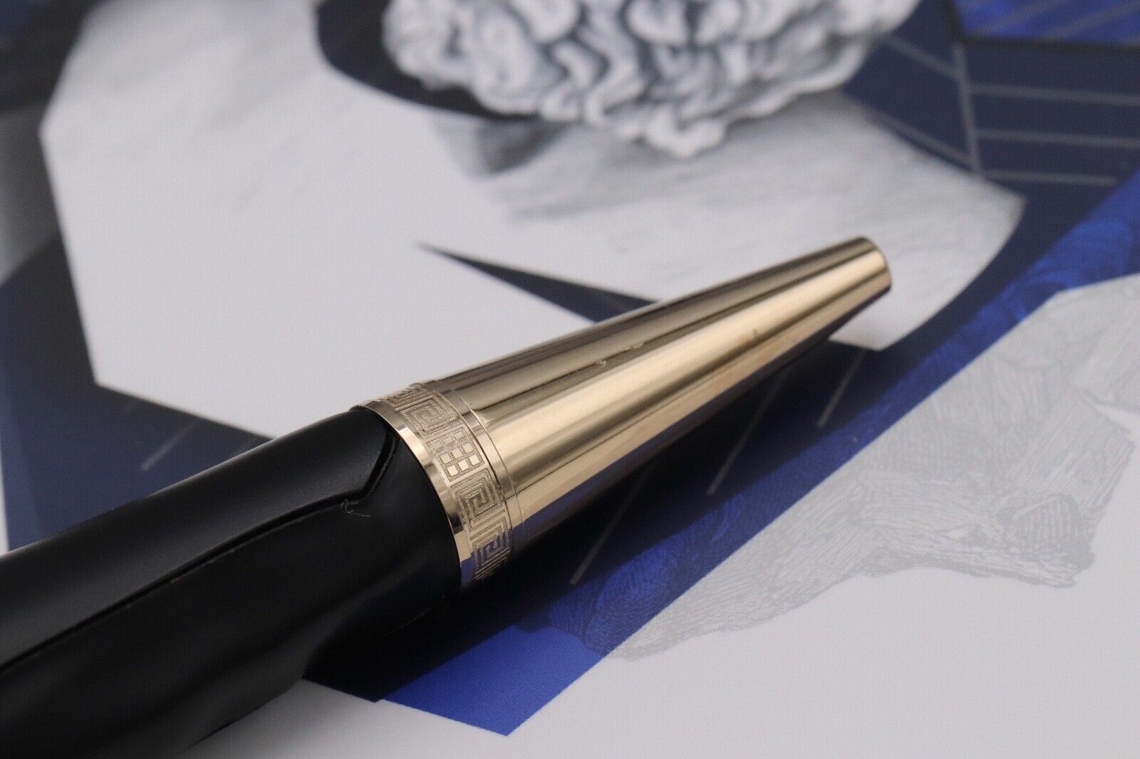 Montblanc Writers Edition Homage to Homer Ballpoint Pen image 3