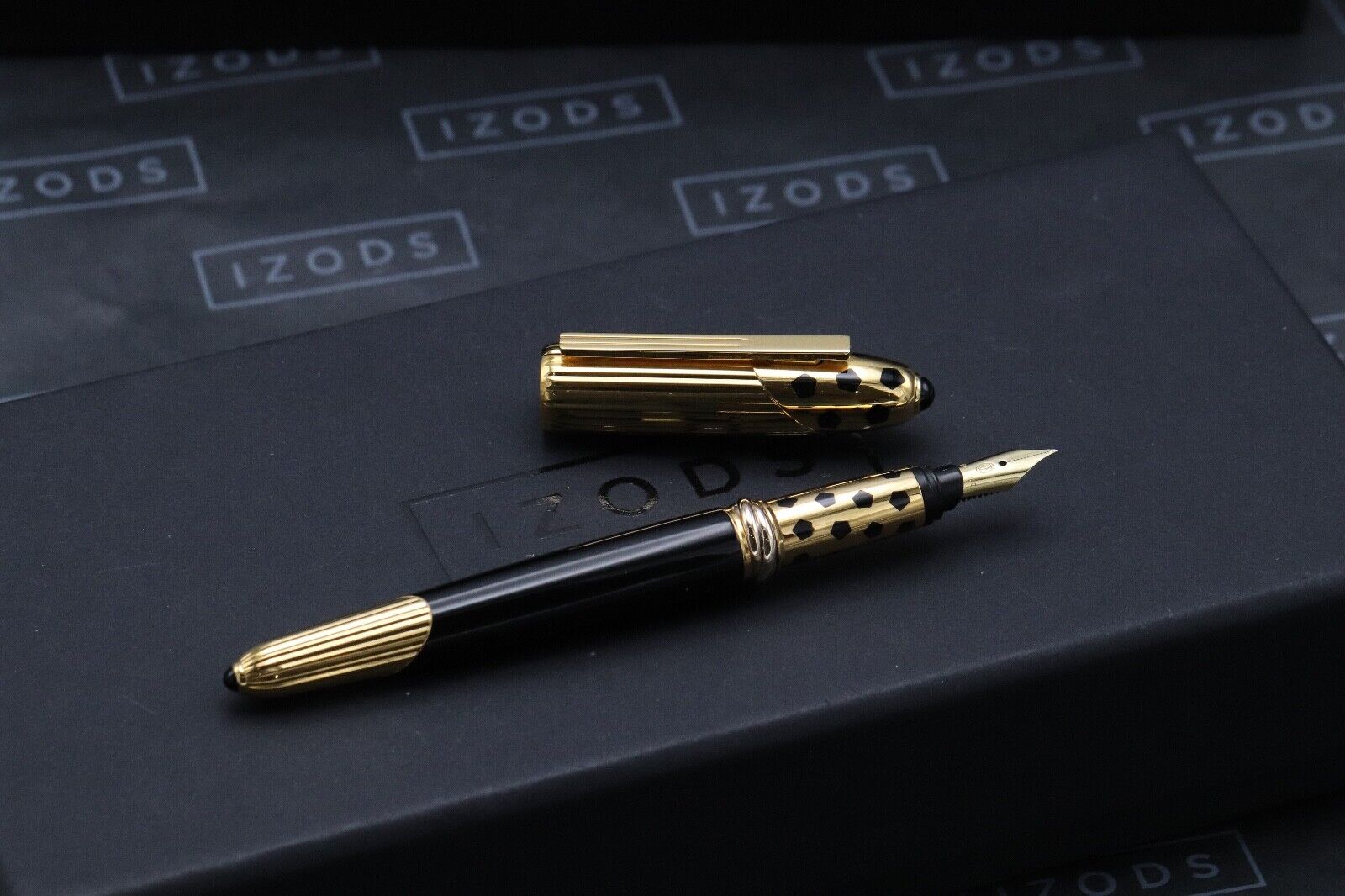 Cartier Panthere de Cartier Black Gold-Plated Fountain Pen image 1