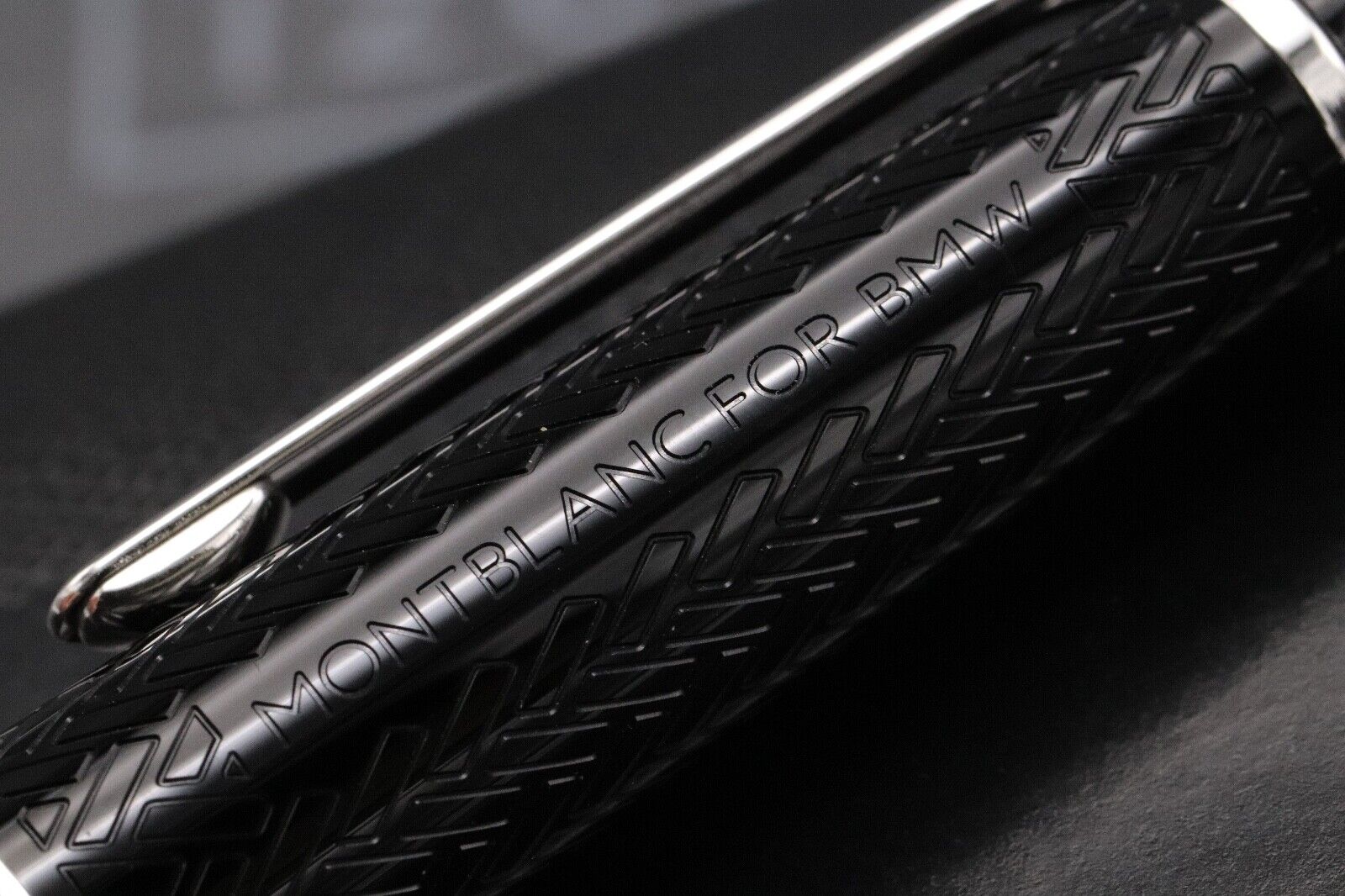 Montblanc Meisterstück Midsize BMW Platinum-Coated Ballpoint Pen image 2