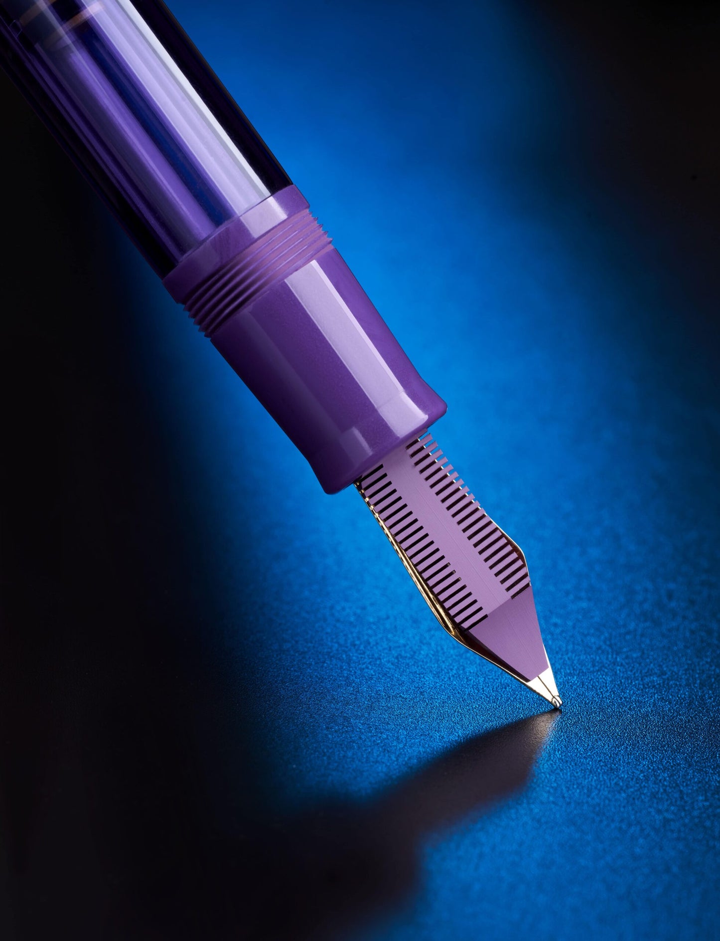 Delta Majestic Purple Limited Edition Fountain Pen - #8 Nib image 4